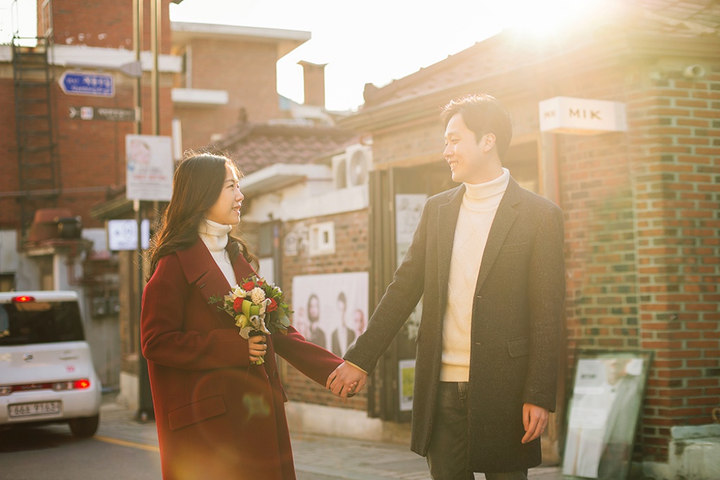 Korea Casual Couple Photoshoot At Samcheongdong  by Junghoon  on OneThreeOneFour 6