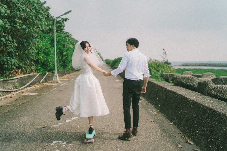 Forest Intimate Pre-wedding Photoshoot | Taiwan Prewedding Photoshoot by Star on OneThreeOneFour 16