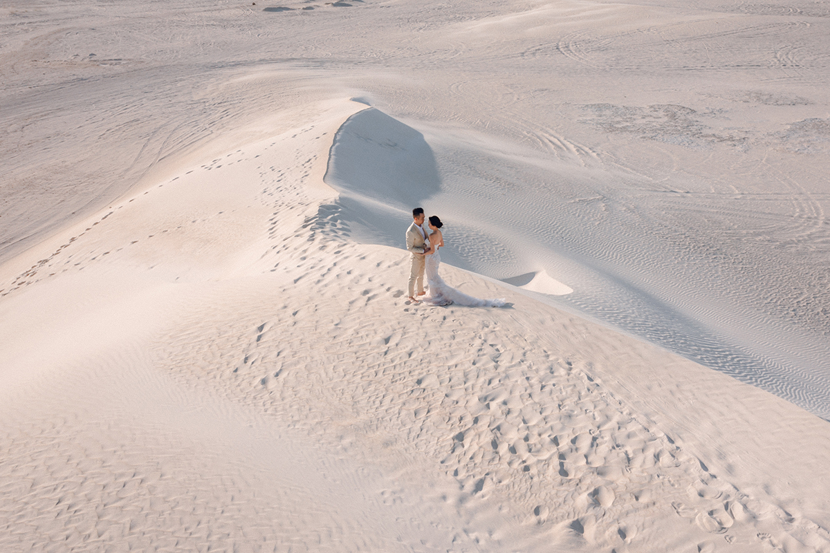 澳洲西澳珀斯婚紗拍攝 蘭斯林白沙漠 by Jimmy on OneThreeOneFour 5