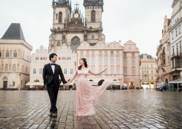 Soo Han & Yuichiro photoshoot in Prague