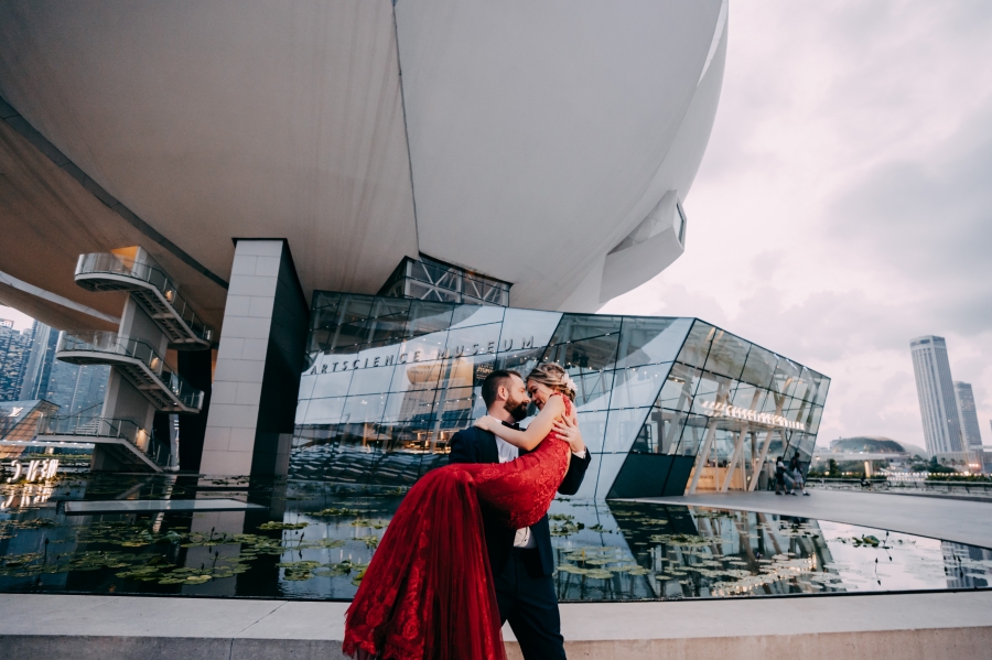 Singapore Post-Wedding Photoshoot At National Museum, Fort Canning Park and Marina Bay For American Couple  by Michael  on OneThreeOneFour 19