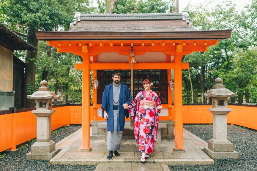 C: Kimono pre-wedding at Ninenzaka district in Kyoto by Shu Hao on OneThreeOneFour 18