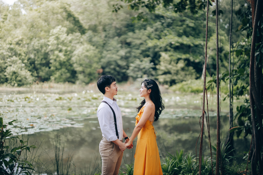 A & N - Singapore Oriental Pre-Wedding Shoot at Sum Yi Tai with Cheongsam by Cheng on OneThreeOneFour 0