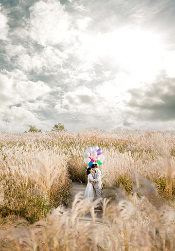 Korea Autumn Pre-Wedding Photoshoot At Hanuel Sky Park