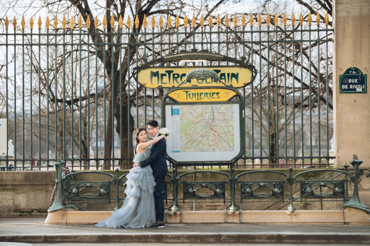 Paris prewedding photoshoot at Palace Du Trocadero, Seine River, Petite Palais, Pont Alexandre, Tuileries Garden & Lourve Museum by Arnel on OneThreeOneFour 0