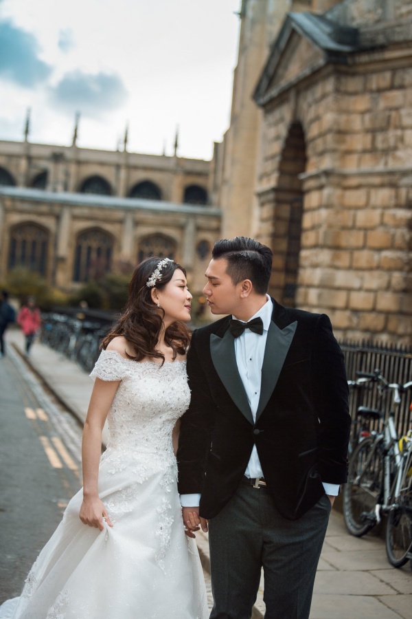 London Pre-Wedding Photoshoot At Cotswold And Oxford University  by Dom  on OneThreeOneFour 16