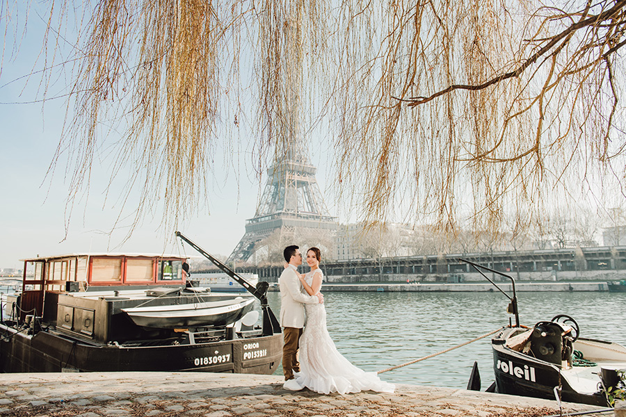 Romance in Paris: Pre-Wedding Photoshoot at Iconic Landmarks | Eiffel Tower, Louvre, Arc de Triomphe, and More by Arnel on OneThreeOneFour 0
