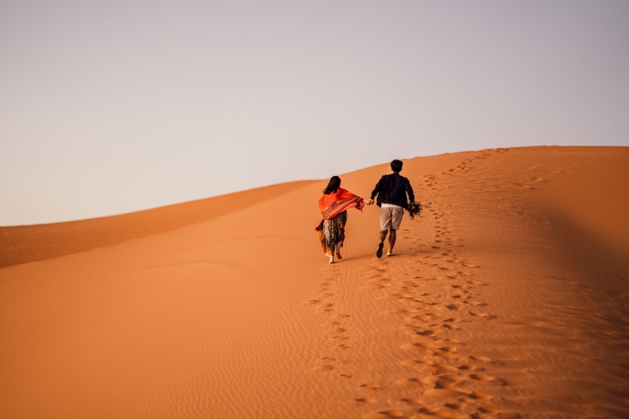 Morocco Sahara Desert Surprise Proposal And Casual Pre-Wedding Photoshoot by A.Y. on OneThreeOneFour 9