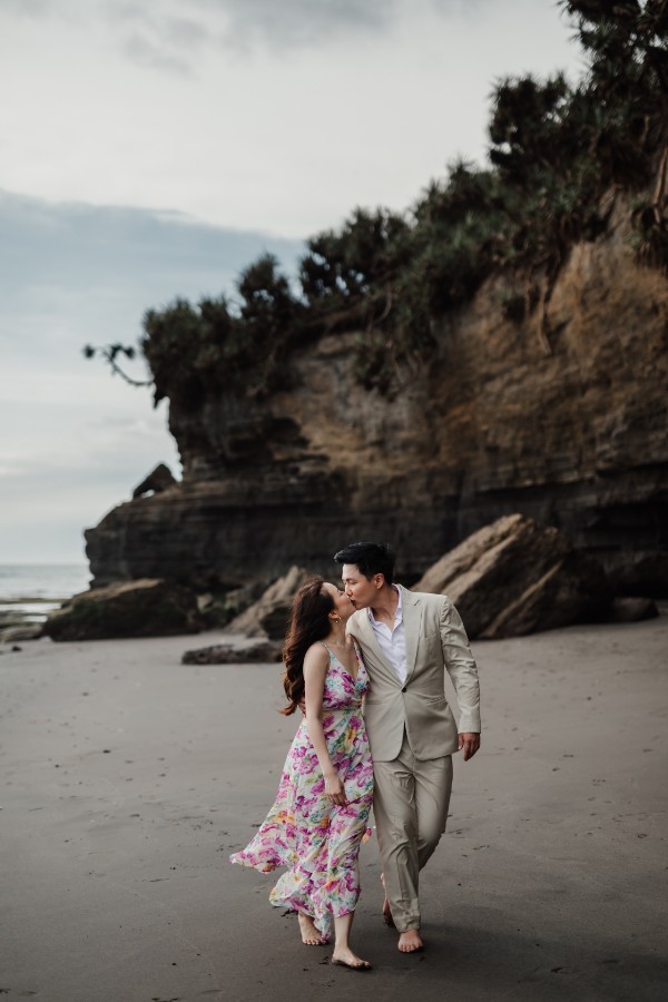 S&WJ: Bali Pre-wedding shoot at Mengening Beach and Nyanyi Beach by Hendra on OneThreeOneFour 8