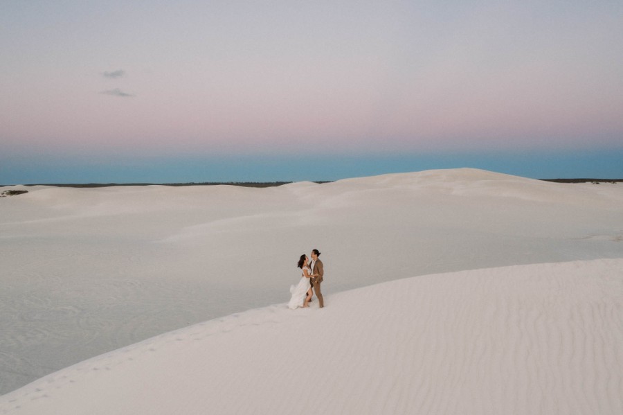 E&TJ: Pre-wedding in Perth at luxe Airbnb, Lancelin sand dunes by Jimmy on OneThreeOneFour 9