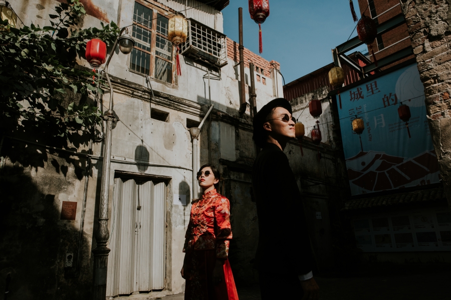 Retro Oriental Pre Wedding Photoshoot In Kuala Lumpur Petaling Street by Yan on OneThreeOneFour 21