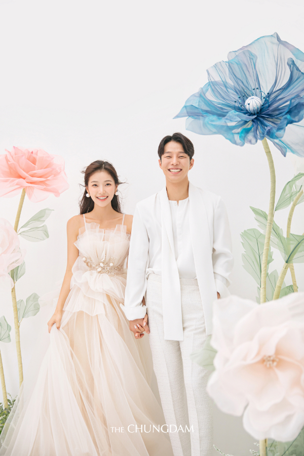 [Latest] Chungdam Studio 2023 Korean Pre-Wedding Photoshoot by Chungdam Studio on OneThreeOneFour 17