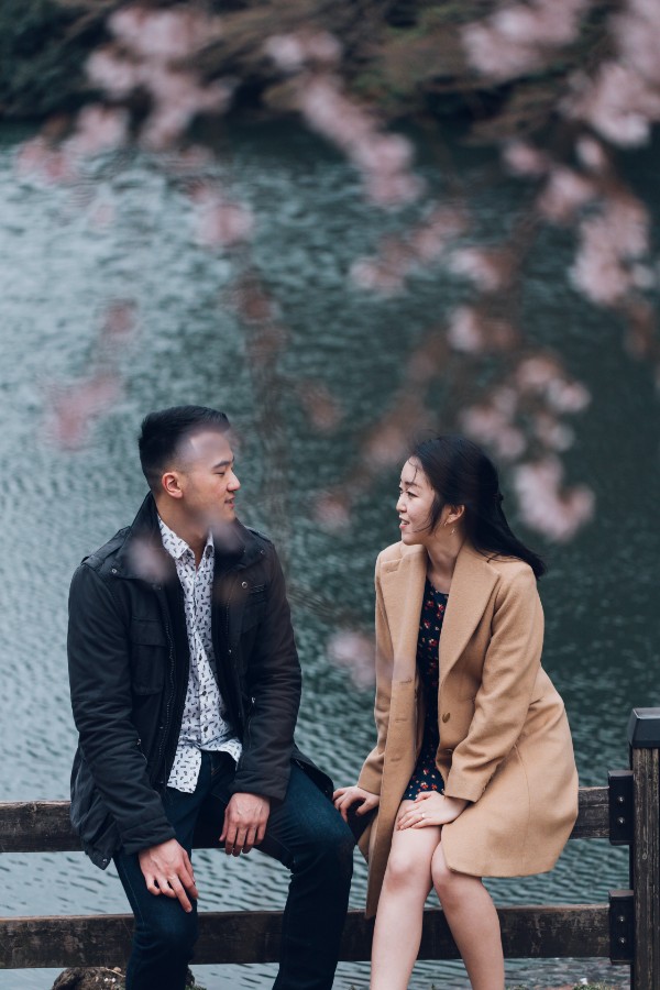 V&A: Cherry Blossom Proposal Photoshoot in Tokyo by Lenham on OneThreeOneFour 5
