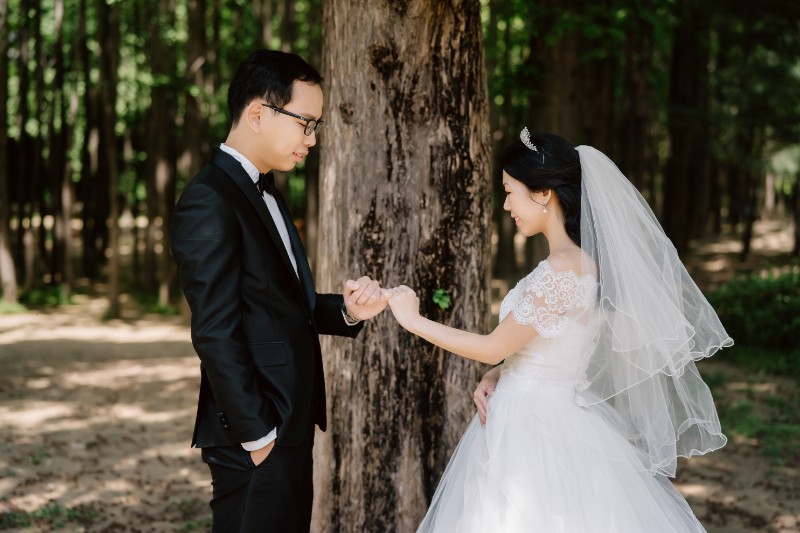 S&S: Dreamy pre-wedding in Seoul by Jungyeol on OneThreeOneFour 8