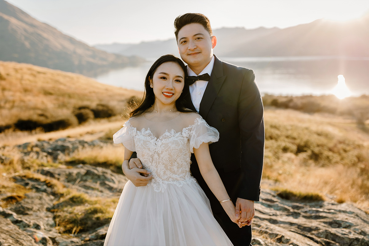 New Zealand Pre-Wedding 3-Days Photoshoot with Coromandel Peak, Mount Cook National Park, Arrowtown and Starry Night by Fei on OneThreeOneFour 16