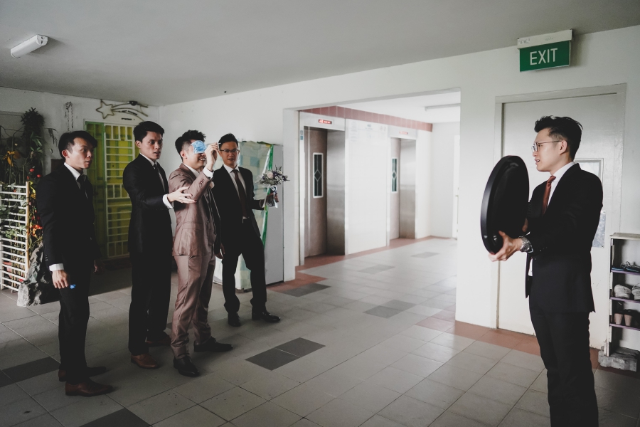 Singapore Actual Wedding Day Photography: Gatecrashing, Chinese Tea Ceremony And Banquet by Michael on OneThreeOneFour 4