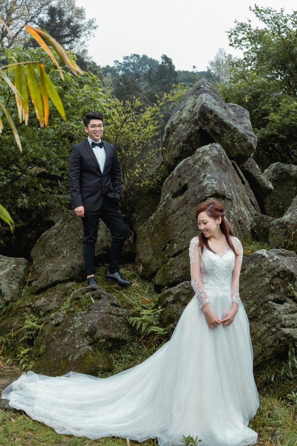 Taiwan Studio and Yang Ming Shan Prewedding Photoshoot by Andy on OneThreeOneFour 22
