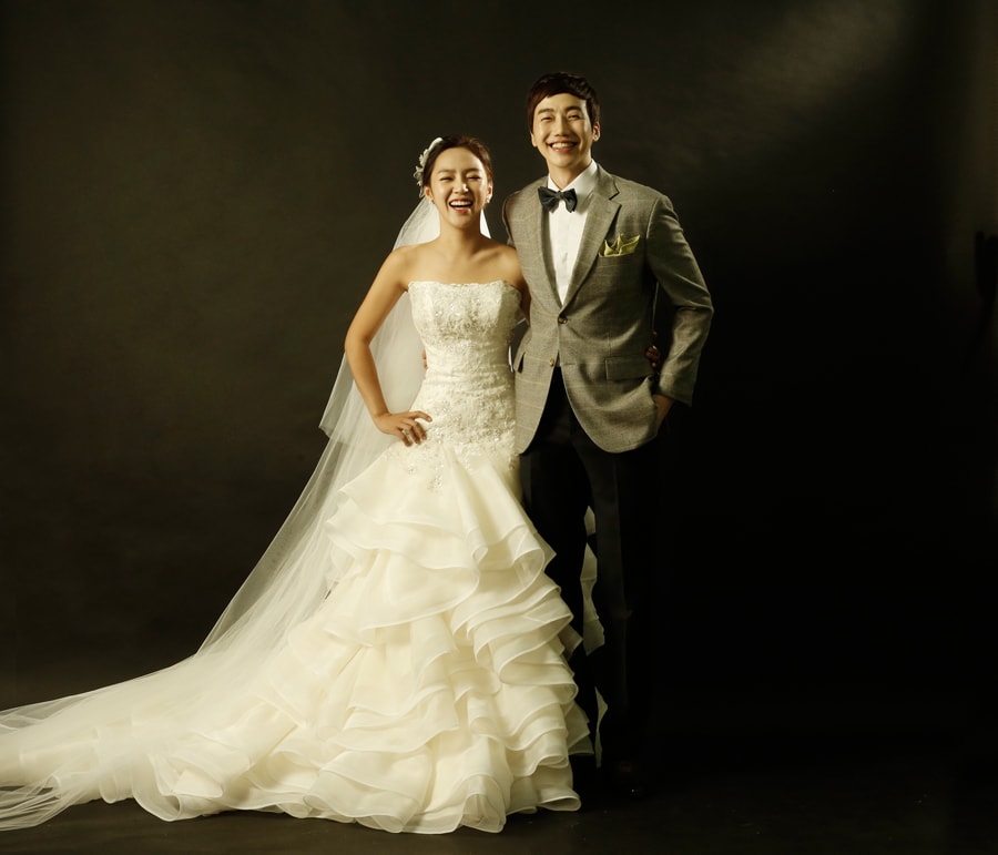 Korean Wedding Photos: First Love (Romantic) by ST Jungwoo on OneThreeOneFour 15