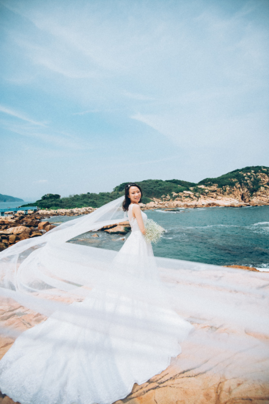 Hong Kong Outdoor Pre-Wedding Photoshoot At Shek O, The Peak by Felix on OneThreeOneFour 1
