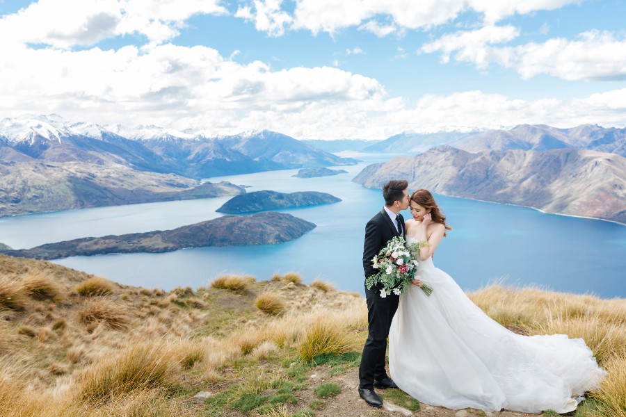 N&J: 2-days pre-wedding photoshoot with Singaporean couple in New Zealand - cherry blossoms, Coromandel Peak, glaciers by Felix on OneThreeOneFour 4