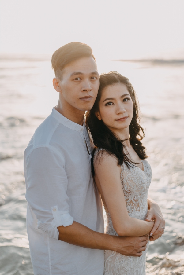 A&W: Bali Full-day Pre-wedding Photoshoot at Cepung Waterfall and Balangan Beach by Agus on OneThreeOneFour 42