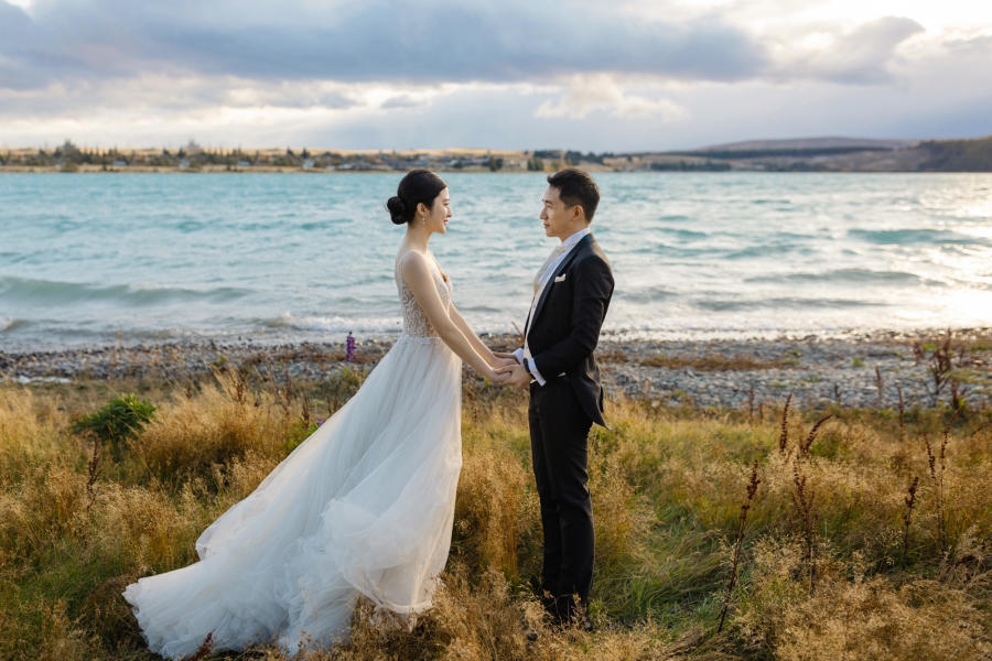 秋日冒險：紐西蘭獨特的婚前拍攝 搭乘黃色雙翼機 by Fei on OneThreeOneFour 13