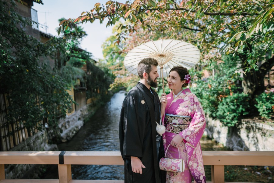 V&A: Spanish couple pre-wedding in charming Kyoto  by Kinosaki on OneThreeOneFour 7