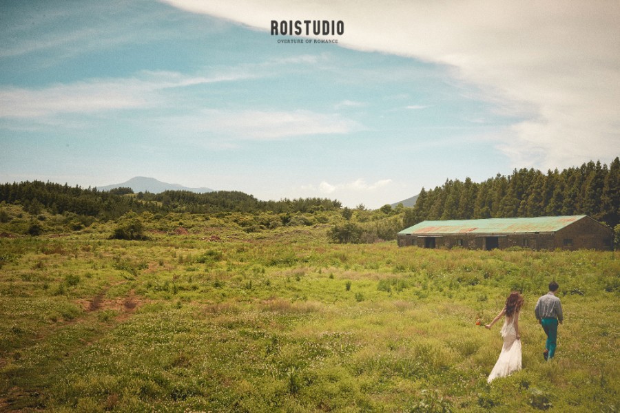 ROI Studio: Jeju Island Pre-Wedding Photography Studio by Roi on OneThreeOneFour 27