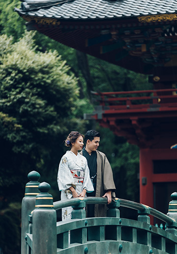 Tokyo Pre-Wedding Photoshoot at Nezu Shrine and Asakusa