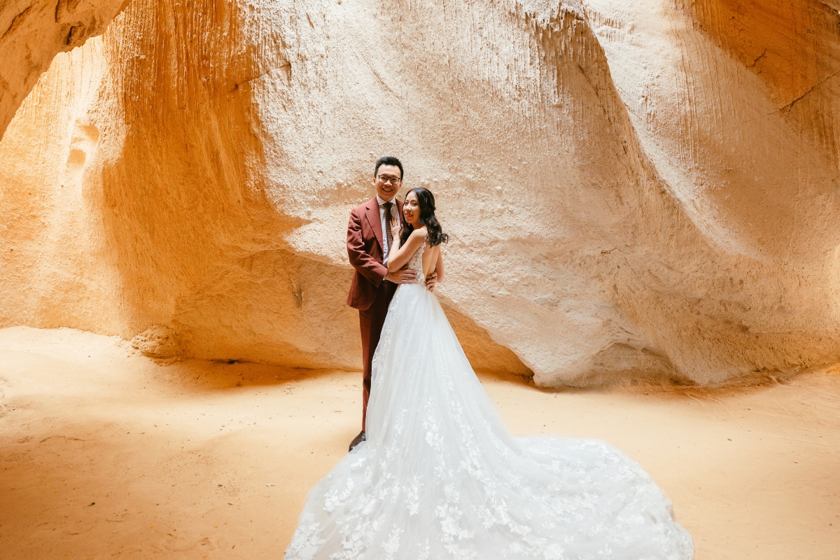 Cappadocia Pre-Wedding Photoshoot Hot Air Balloons Cave Hotel Roof Carpet Shop Slot Canyon Vintage Car by Aric on OneThreeOneFour 17