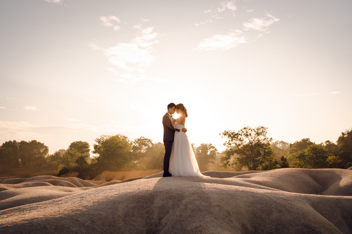 Bintan Pre-Wedding Photoshoot: Chen Yu & Yu Xuan’s Romantic Shoot at Blue Lake, Sand Dunes & ANMON Resort by HS on OneThreeOneFour 15