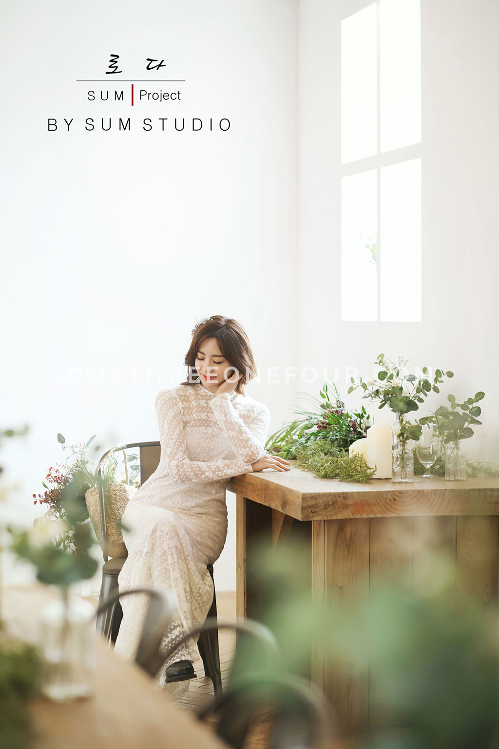 Korean Wedding Photos: Indoor Set (NEW) by SUM Studio on OneThreeOneFour 47