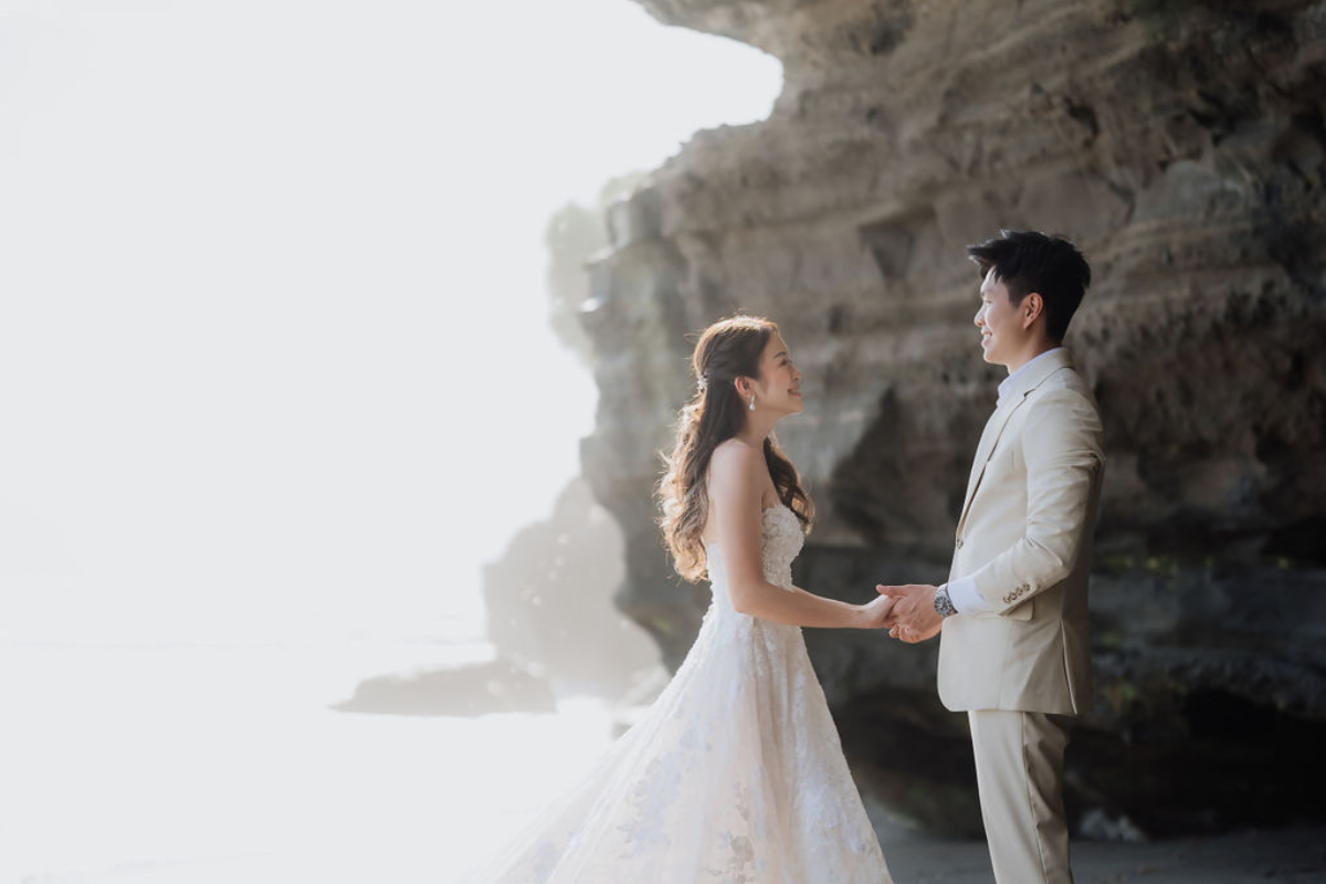 Bali Prewedding Photoshoot At Lake Tamblingan, Munduk Waterfall And Sunset At Mengening Beach by Cahya on OneThreeOneFour 31