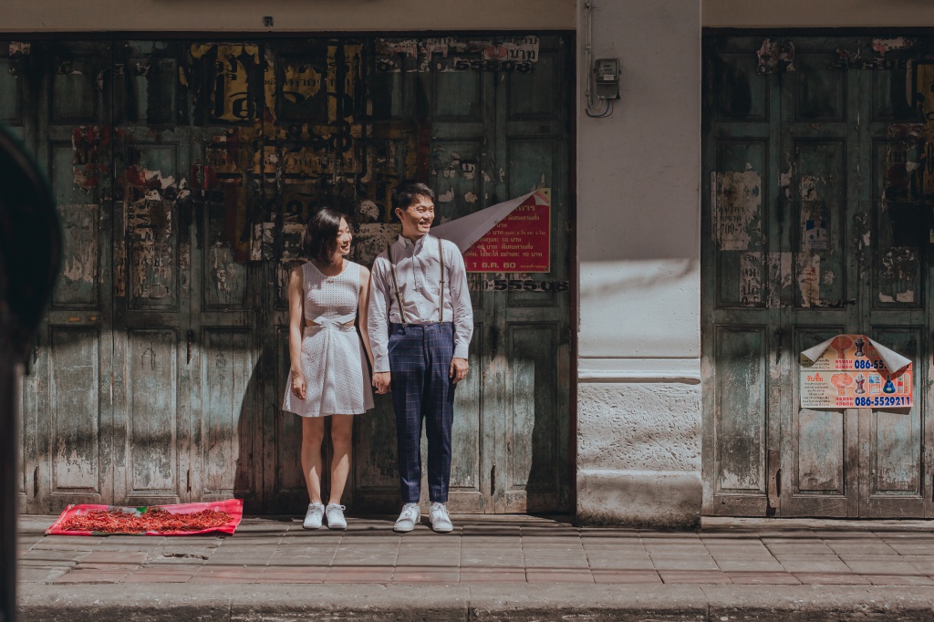 Pre-Wedding Photoshoot In Bangkok At Chinatown And Alpaca Hill Farm  by Por  on OneThreeOneFour 1