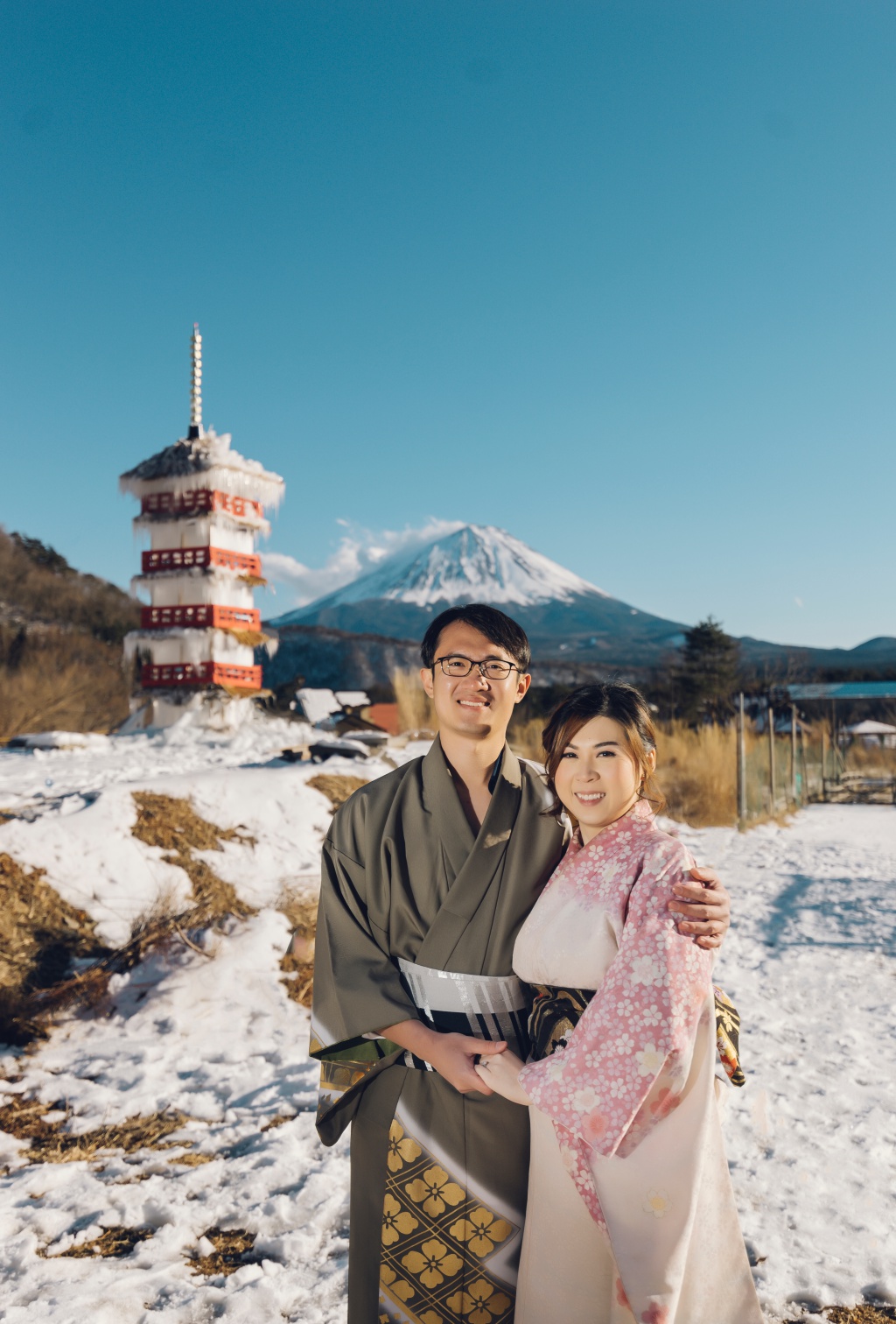 Japan Tokyo Kimono Couple Photoshoot At Mount Fuji  by Lenham on OneThreeOneFour 5