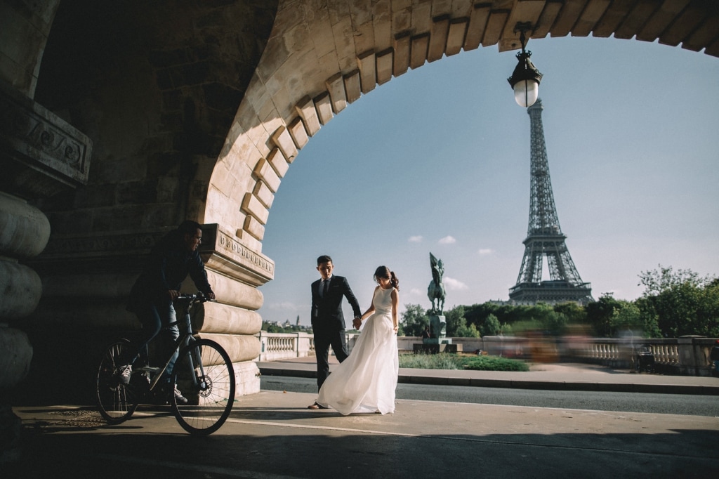 法國巴黎蜜月旅拍 - 艾菲爾鐵塔、羅浮宮與比爾哈克姆橋 by Vin on OneThreeOneFour 11