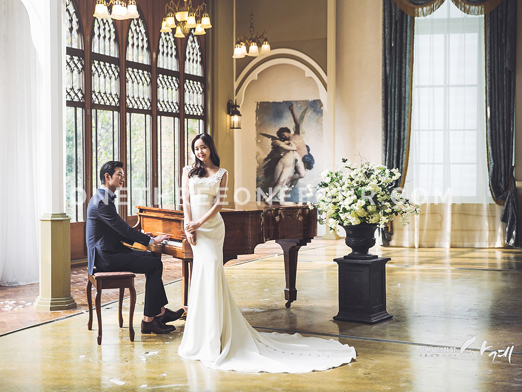 Korean Wedding Photos: Indoor Set by SUM Studio on OneThreeOneFour 2