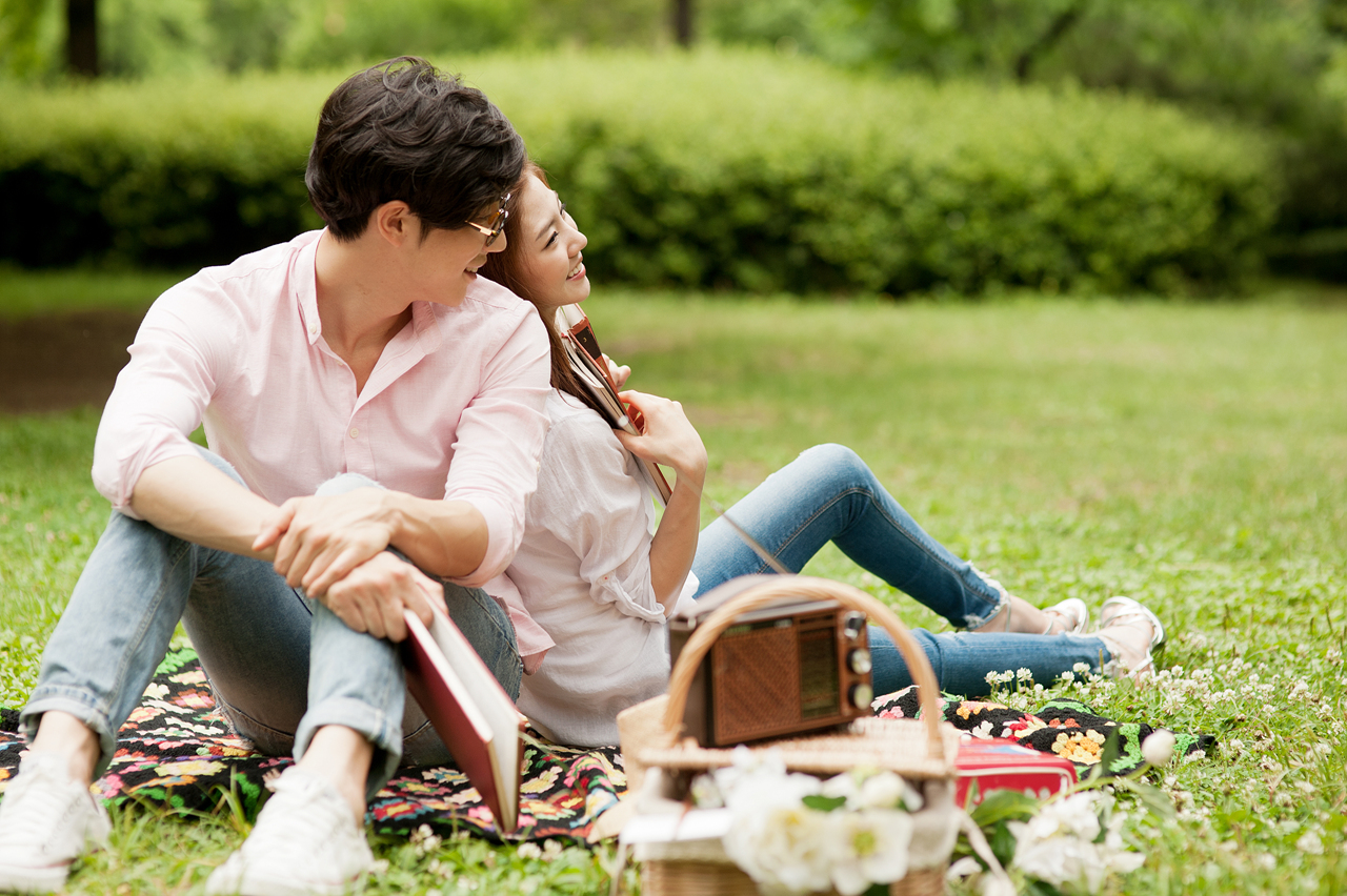 Korea Pre-Wedding - Casual Dating Snaps, Seoul  by May Studio on OneThreeOneFour 33