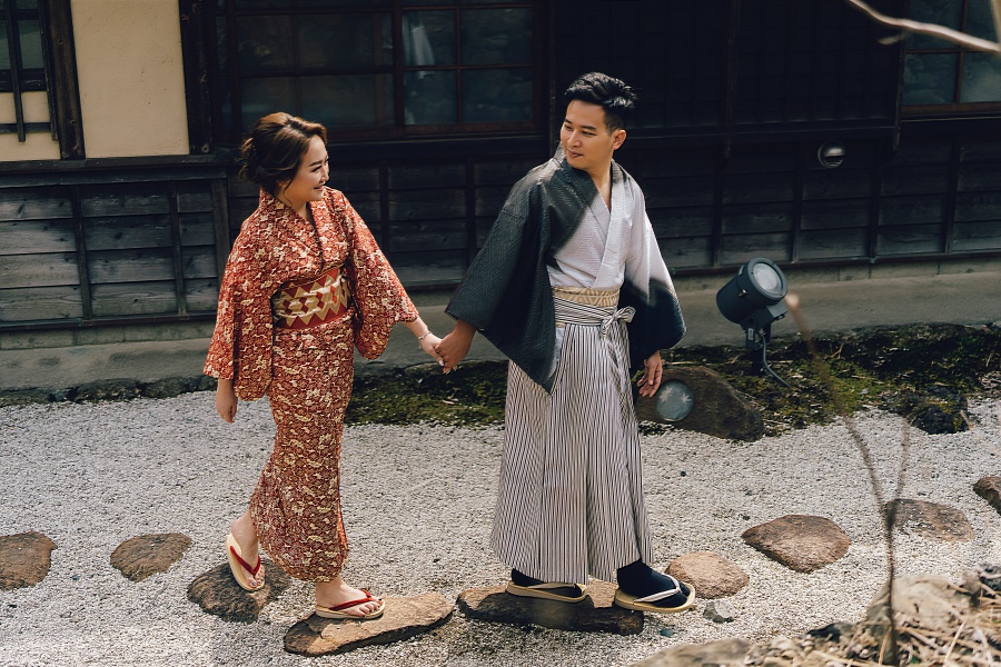 Japan Tokyo Pre-Wedding Photoshoot At Traditional Japanese Village And Mount Fuji  by Lenham  on OneThreeOneFour 1