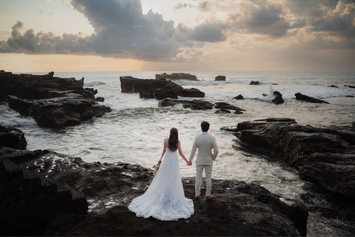 Bali Prewedding Photoshoot At Lake Tamblingan, Munduk Waterfall And Sunset At Mengening Beach by Cahya on OneThreeOneFour 33