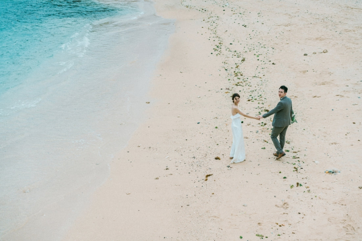 Taiwan Pre-Wedding Photoshoot Cafe Pier Lighthouse Countryside Street Beach by  on OneThreeOneFour 10