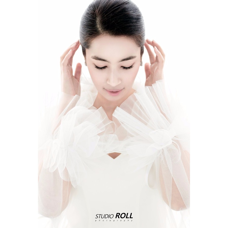 Studio Roll Korea Pre-Wedding Photography: Classic Part 1 by Studio Roll on OneThreeOneFour 7