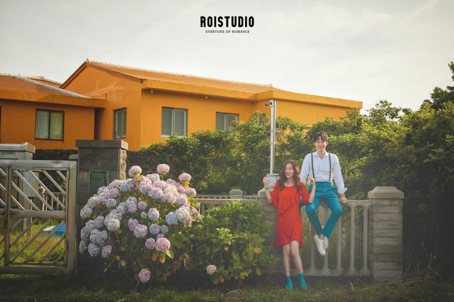 ROI Studio: Jeju Island Pre-Wedding Photography Studio by Roi on OneThreeOneFour 2