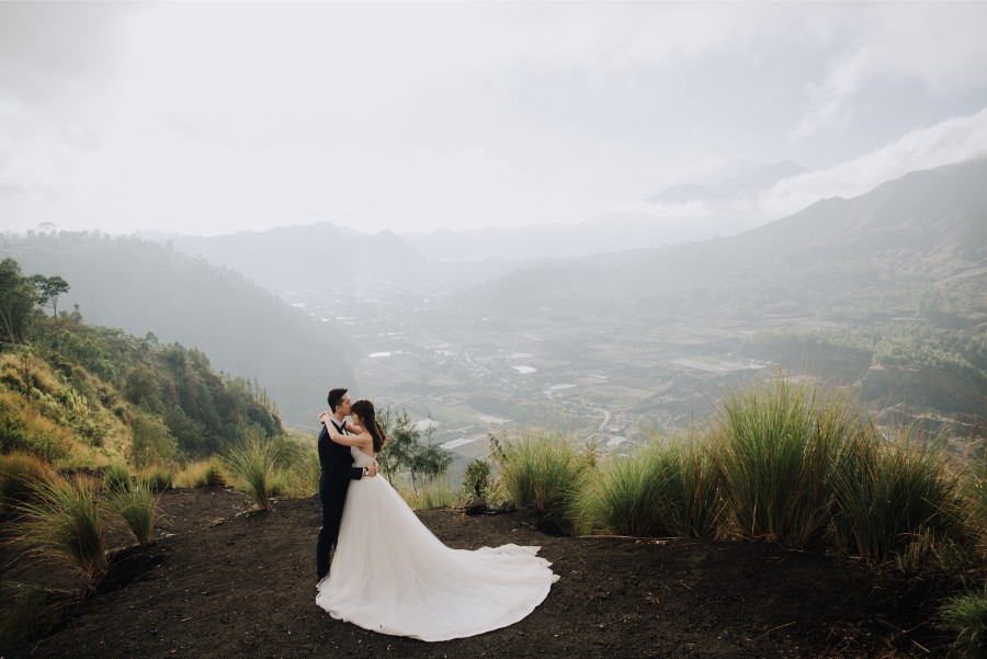 G&G: Bali Pre-wedding photoshoot at Mount Batur Pinggan, forest, Cepung Waterfall and Mengening Beach by Hery on OneThreeOneFour 1