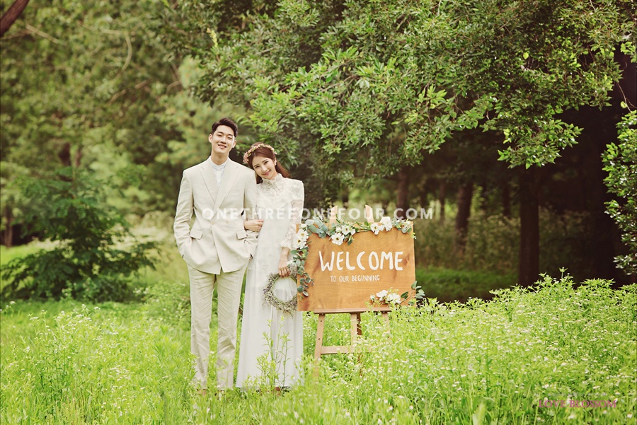 2016 Studio Bong Korea Pre-Wedding Photography - Love Blossom  by Bong Studio on OneThreeOneFour 25