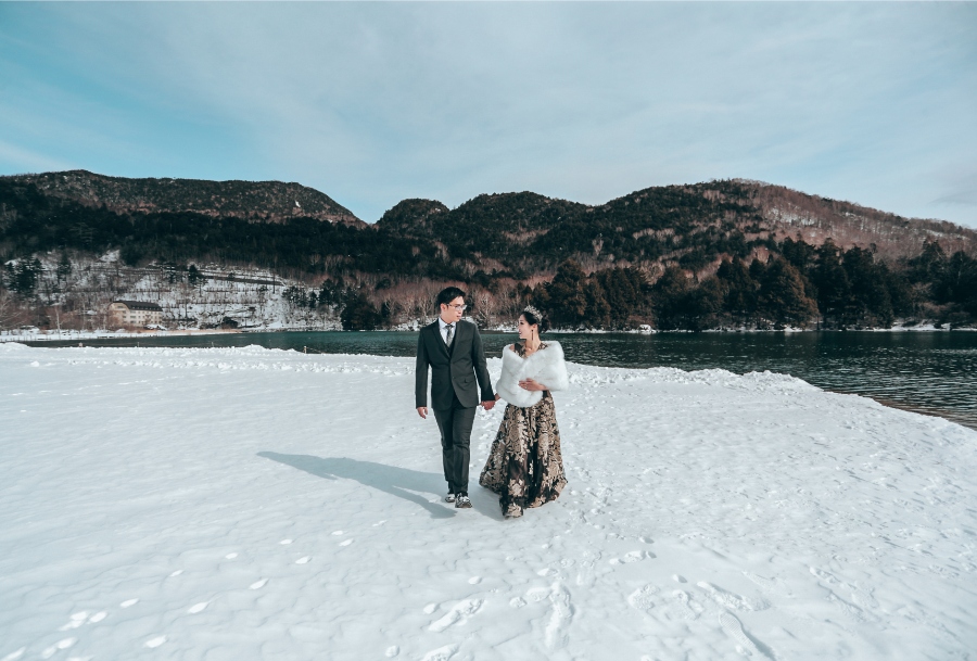 R&B: Tokyo Winter Pre-wedding Photoshoot at Snow-covered Nikko by Ghita on OneThreeOneFour 20