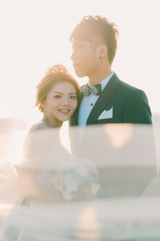Taiwan Pre-Wedding Photoshoot At The Beach And Shopping Street  by Star  on OneThreeOneFour 20
