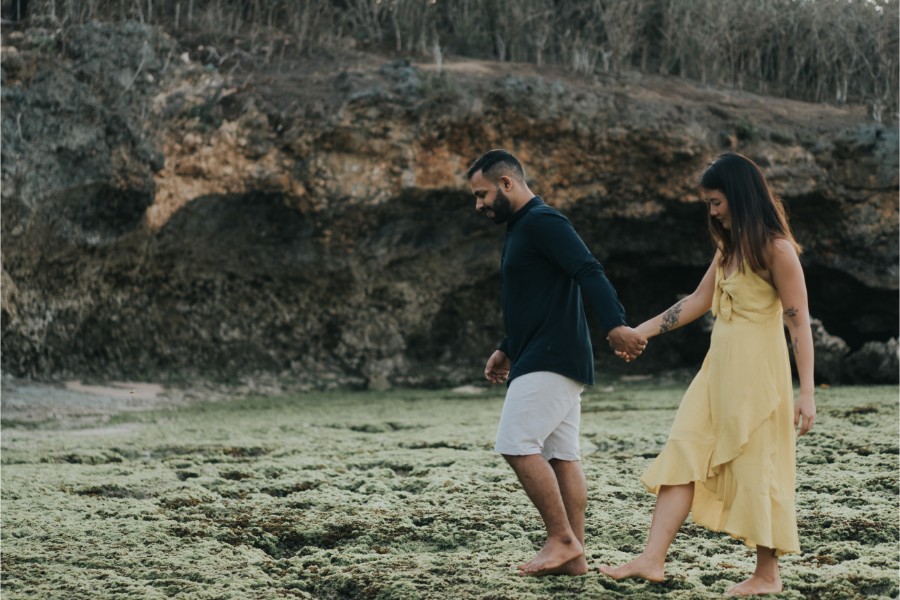 A&H: Bali Beach Engagement Photoshoot by Hery on OneThreeOneFour 8