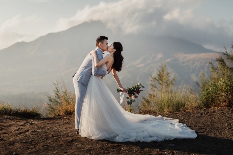 B&R: Pre-wedding photoshoot at Mount Batur Pinggan, Kintamani Lava Field, flower field and Mengening Beach by Hendra on OneThreeOneFour 4