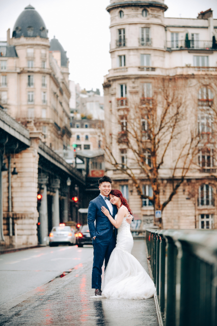 Paris Pre-Wedding Photography for Singapore Couple At Eiffel Tower And Palais Royale  by Arnel on OneThreeOneFour 31